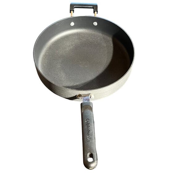 5 QT Calphalon 12" saute pan. Textured cook surface  !!!!!!CLEAN!!!! - Picture 2 of 10
